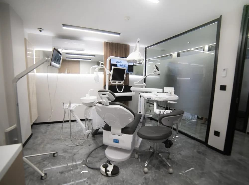 Avangart Dental Clinic — photo 4 supplied by the facility